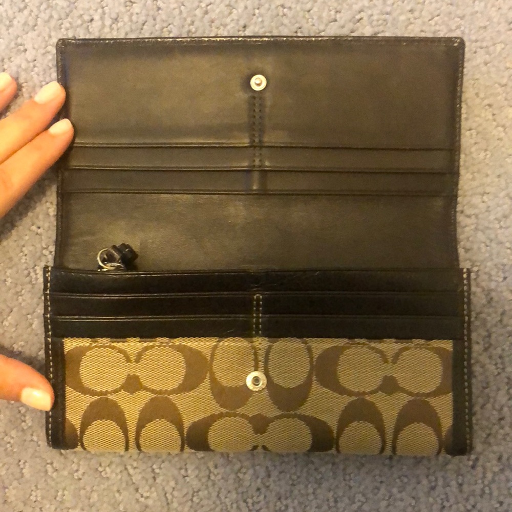 Coach Wallet - Picture 2 of 2